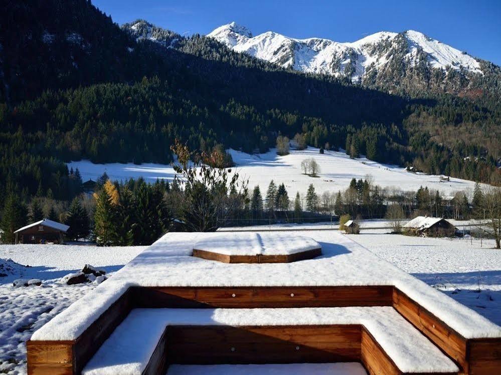 Chalet Cannelle Bed & Breakfast Châtel Exterior photo